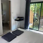 Villa Manuia Studio Room - 500M To The Beach